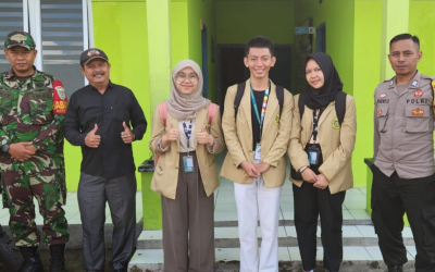 MAHASISWA ADMINISTRASI PUBLIK BANGUN DESA ANTIKORUPSI DI KABUPATEN GARUT